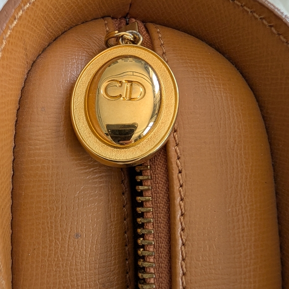 Authentic Vintage Christian Dior Caramel Leather Tote Bag - Picture 6 of 11